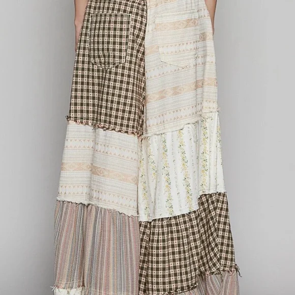 POL Contrasting Panel
Patchwork Wide Leg Pants in Natural Multi - Picture 5 of 14